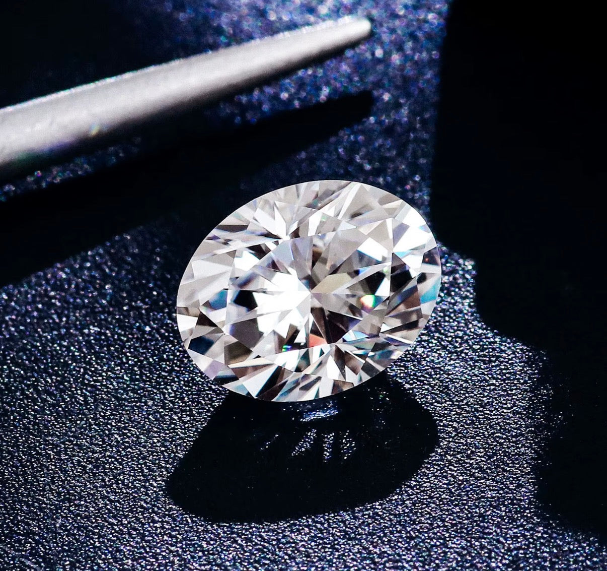 Wholesale Oval Lab Grown Diamond 43 Carat Large Stone In Stock
IGI Certificate